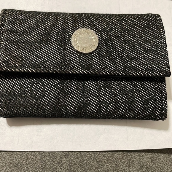 BVLGARI KEY HOLDER womens or mens - Picture 3 of 5